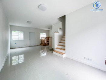 *****ทาวน์เฮ้าส์มือสองย่านนนทบุรี ม.แกรนด์พลีโน่ รัตนาธิเบศร์ หลังมุม บนเนื้อที่ 19 ตร.ว. ฟังก์ชัน 3 ห้องนอน 2 ห้องน้ำ 1 ที่จอดรถ ทำเลดี เชื่อมต่อถ.ติวานนท์, ถ.รัตนาธิเบศร์, ถ.นครอินทร์, ถ.ราชพฤกษ์ ใกล้รถไฟฟ้าสายสีม่วง "สถานีบางพลู" และจุดขึ้นทางด่วน "ศรีรัช-วงแหวน"